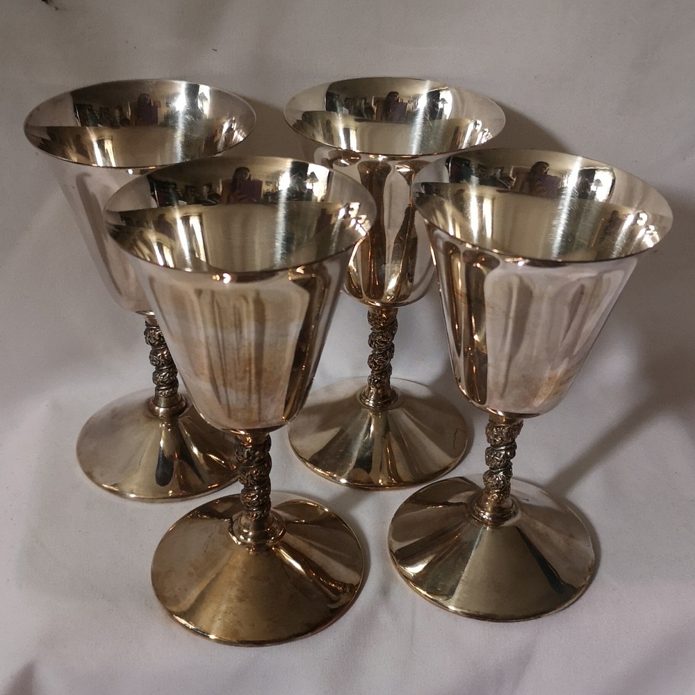 Vintage Set of Four Primrose Plate E.P. Copper Goblets in Excellent Condition